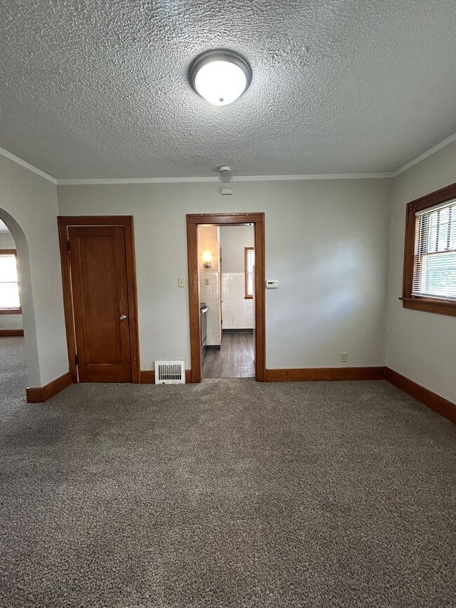 Building Photo - 3516 N 47th Ave