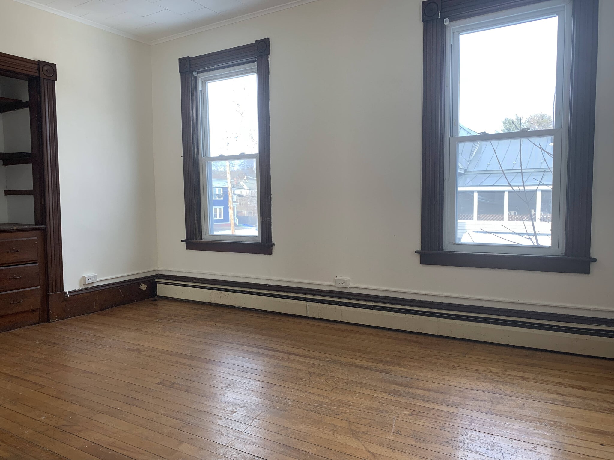 Bedroom 2/Living Room - 201 Roxbury St