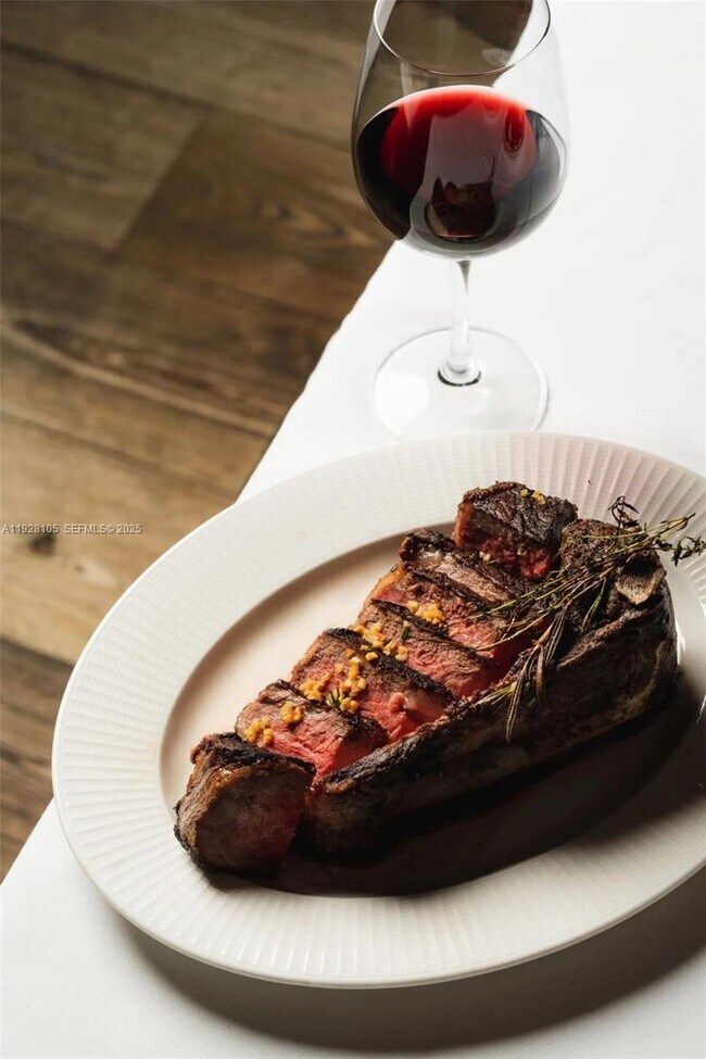 Building Photo - 580 72nd St