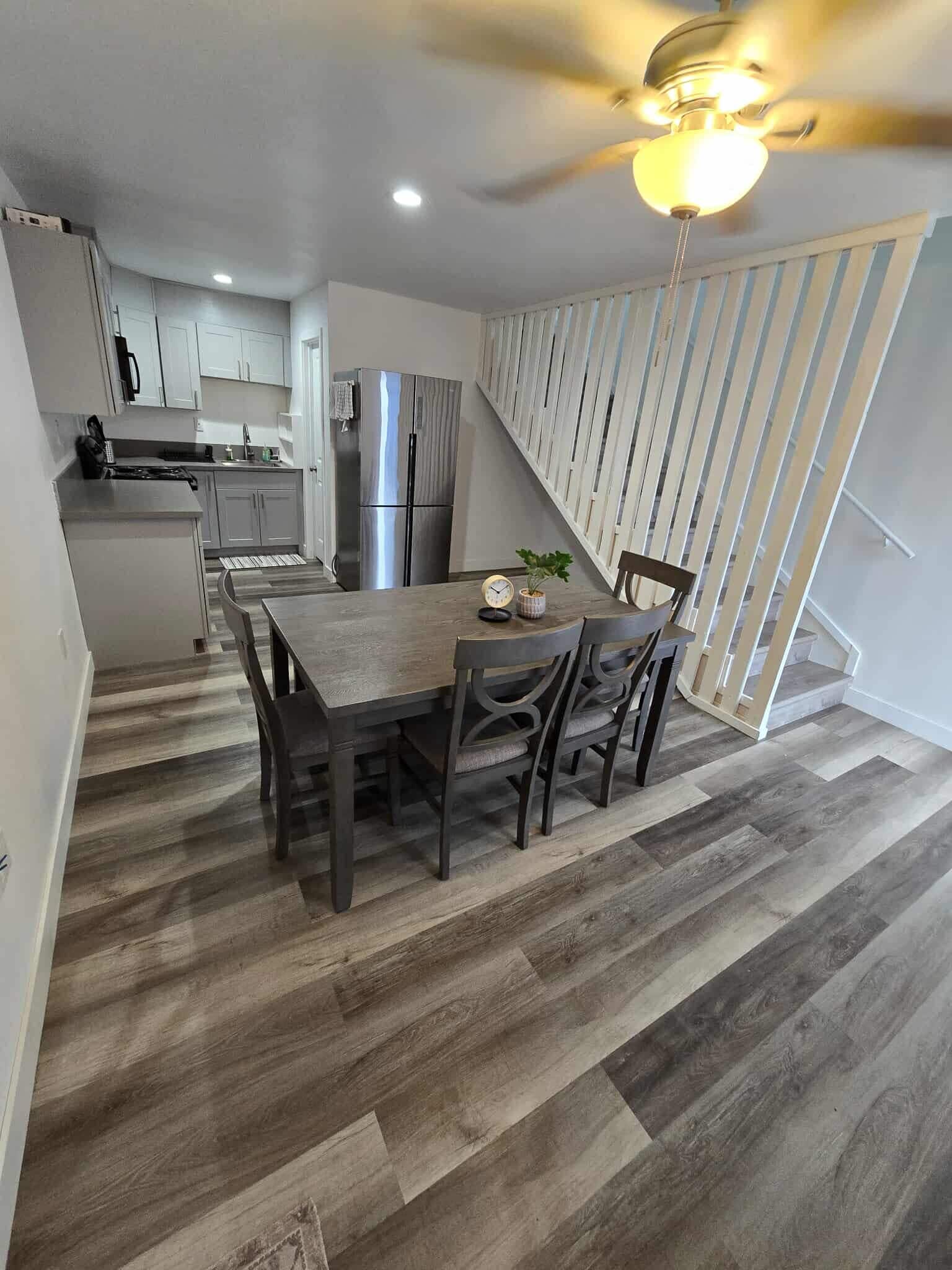 Building Photo - 534 R Ave