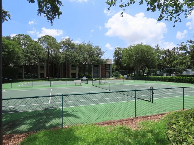 Building Photo - Orlando Park Central Gated Resort Style Co...