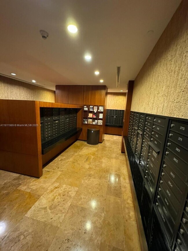 Building Photo - 50 Biscayne Blvd