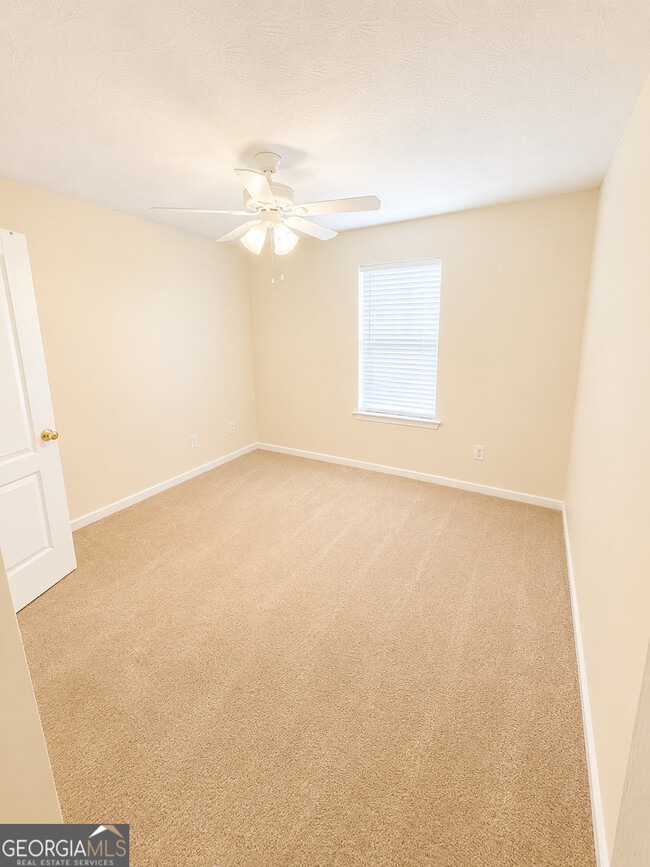 Building Photo - 5115 Towne Park Dr