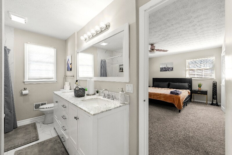 Building Photo - 5330 Warrington Pl