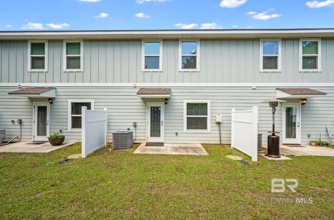 Building Photo - 25806 Pollard Rd