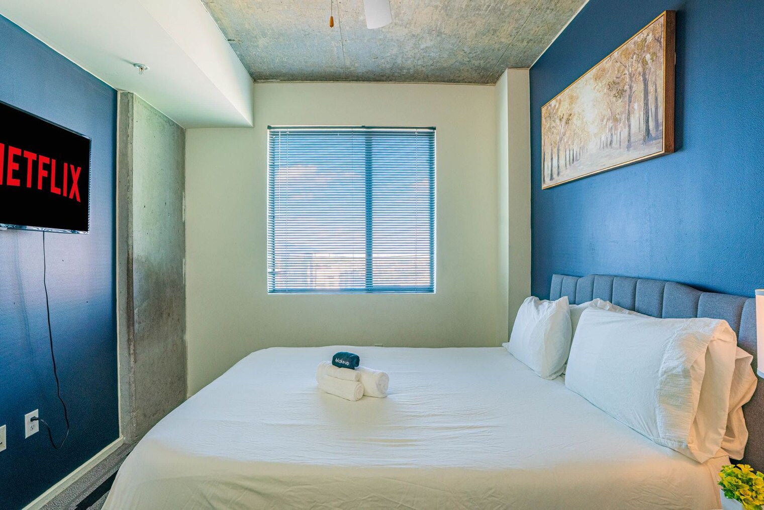 Building Photo - 914 N 4th St