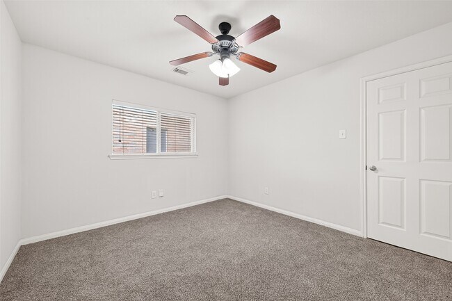 Building Photo - 6030 Wildbriar Ln