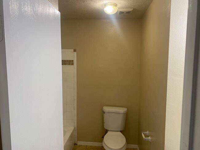 Building Photo - 4026 Clayton Bend Ct