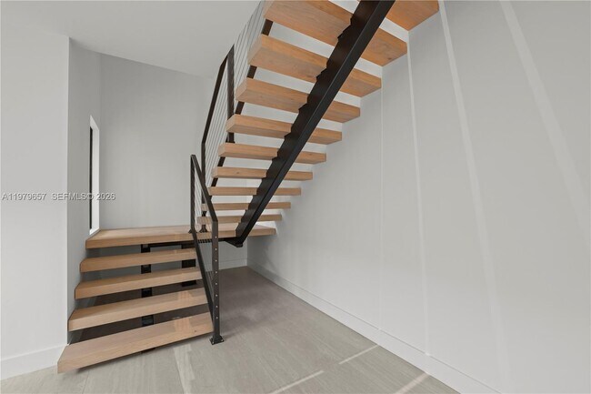 Building Photo - 3187 SW 23rd St