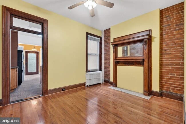 Building Photo - 1169 6th St NE