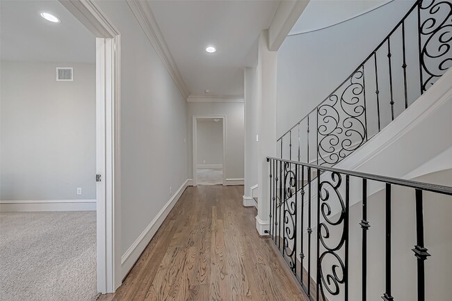 Building Photo - 5226 Kiam St