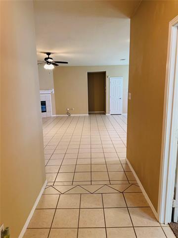 Building Photo - 11956 Kingsville Dr