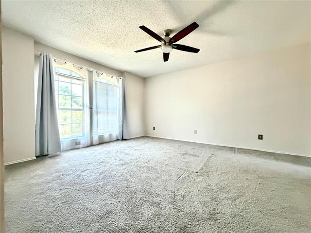 Building Photo - 1720 Circle Creek Dr