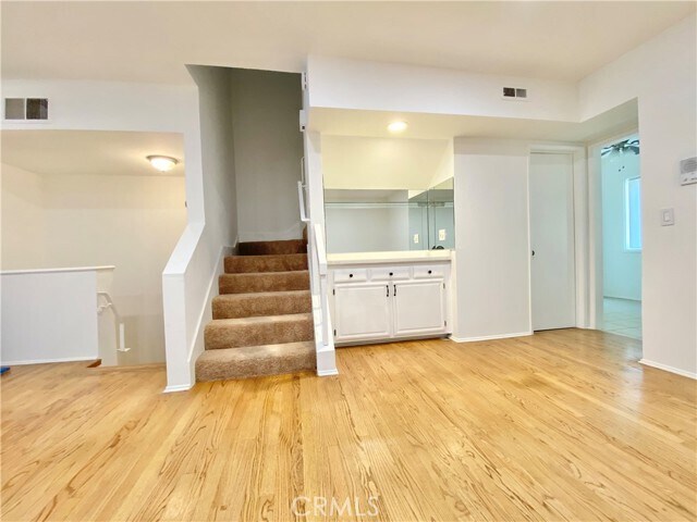 Building Photo - 21931 Burbank Blvd