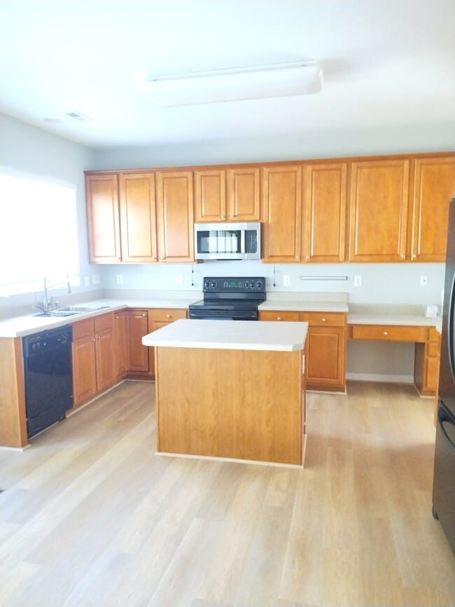 Building Photo - 1519 Michelle Dr