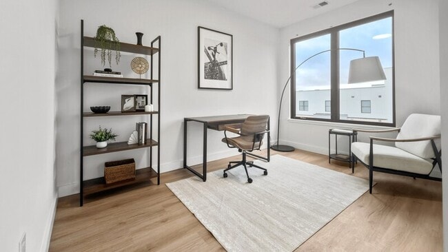 Building Photo - 407 Highland Ave
