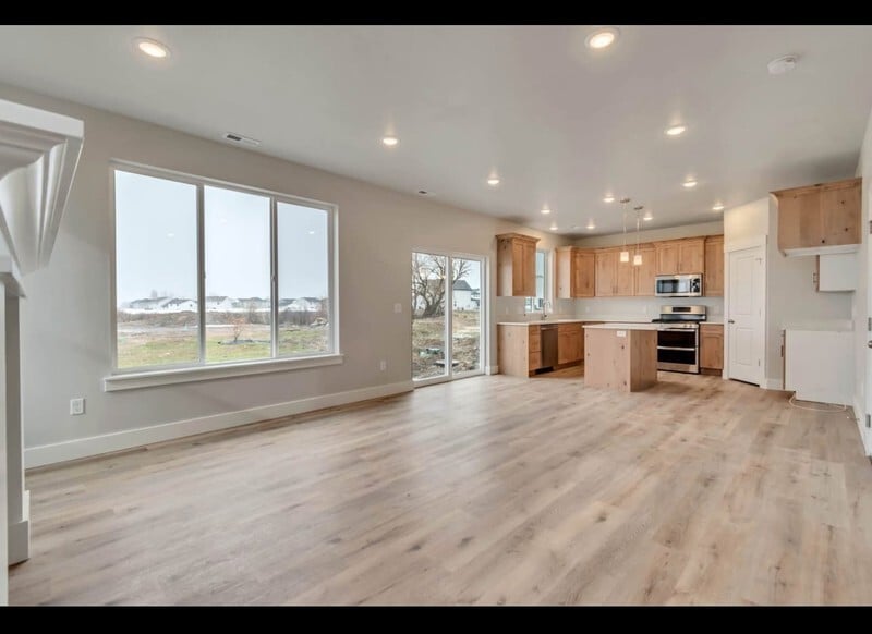 Building Photo - 1579 W 2100 S