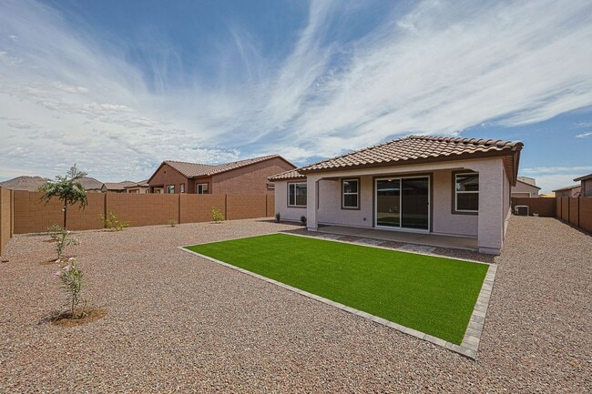 Building Photo - Beautiful 4 Bedroom in Aloravita Community