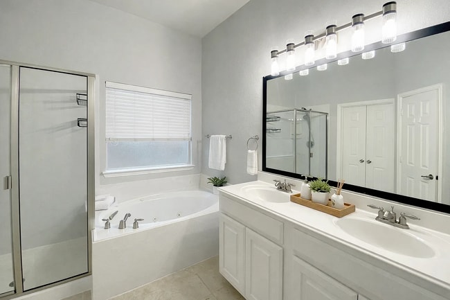 Building Photo - 2641 Sandcherry Dr