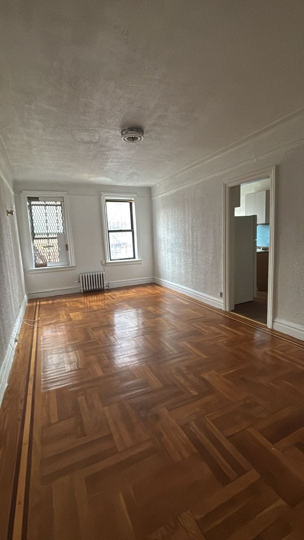 Building Photo - 1265