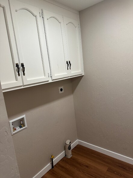 Building Photo - 133 Lanktree Ln