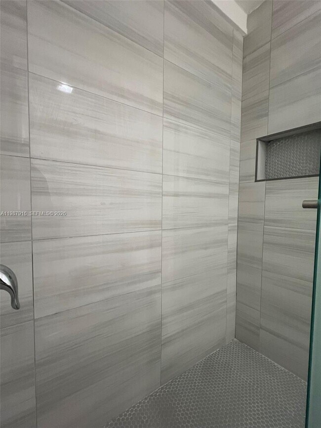 Building Photo - 11500 SW 40th St