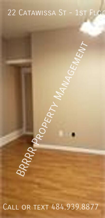 Building Photo - 22 Catawissa St