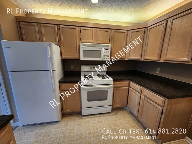 Building Photo - 1/2 OFF FIRST FULL MONTH OF RENT AND WAIVE...