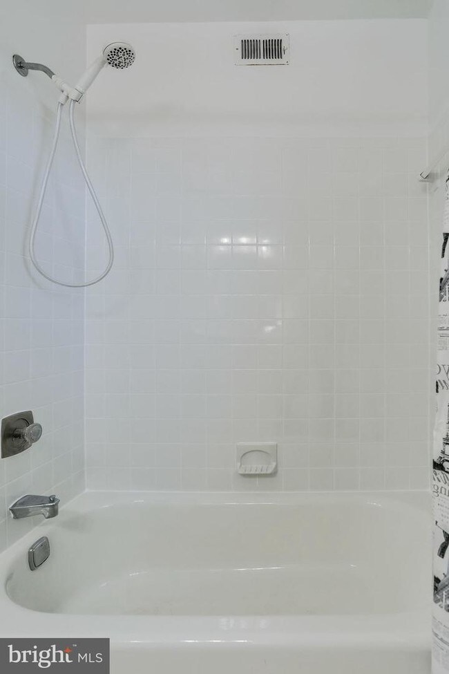 Building Photo - 4845 28th St S