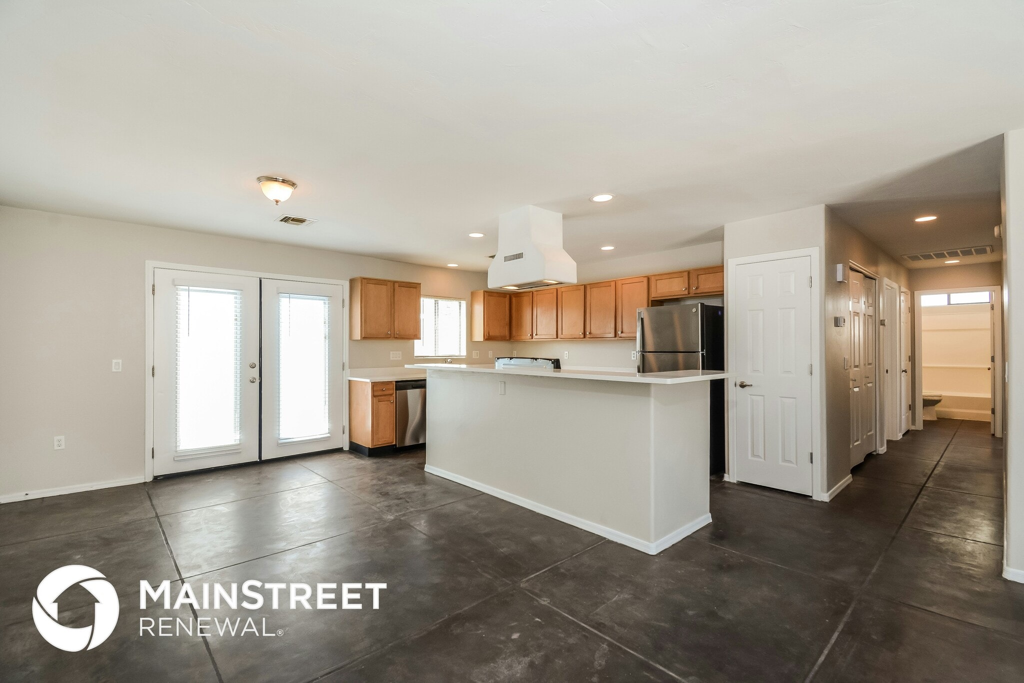 Building Photo - 2675 N Palo Verde Ave