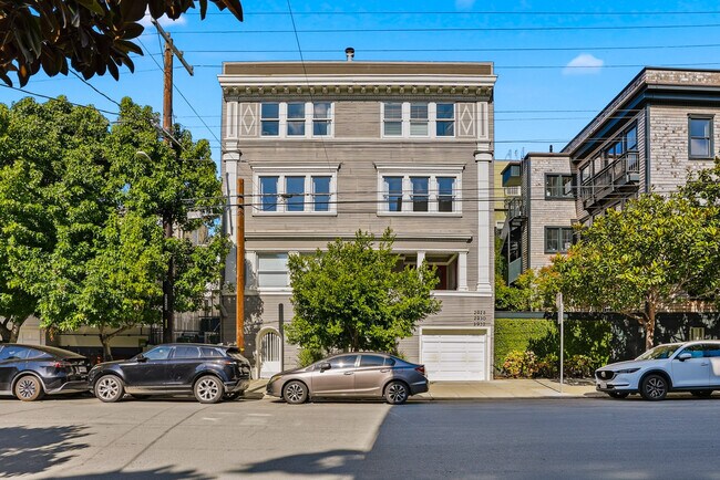 Building Photo - 2930 Washington St