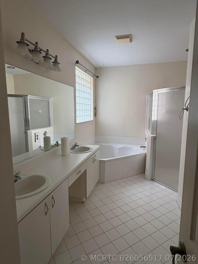 Building Photo - 3608 Dunes Vista Dr