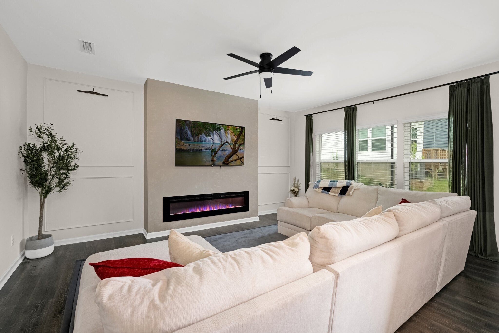 Building Photo - 12039 Aubreywood Dr
