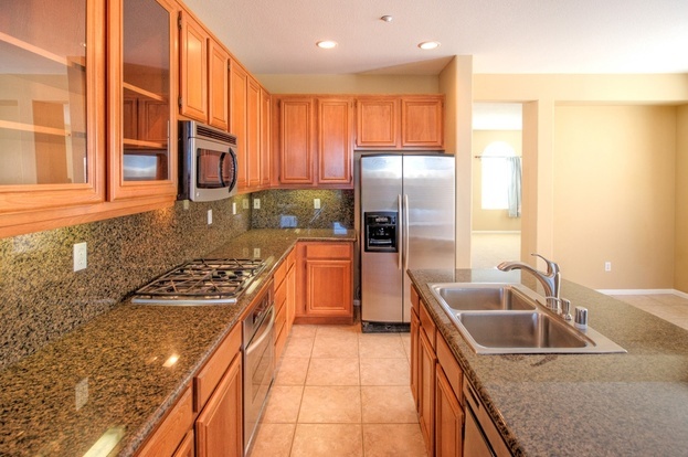 Kitchen - 13210 Petunia Avenue