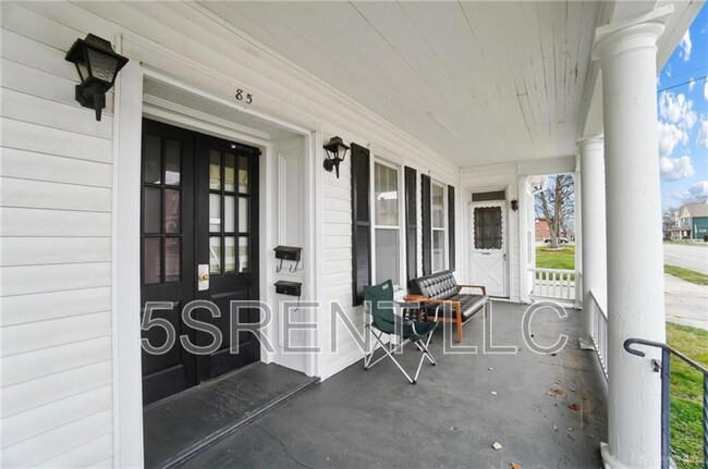 Building Photo - 85 W 2nd St