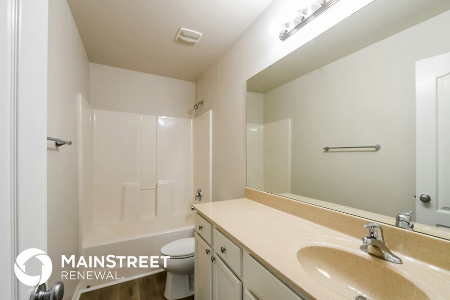 Building Photo - 3105 Timberlodge Landing