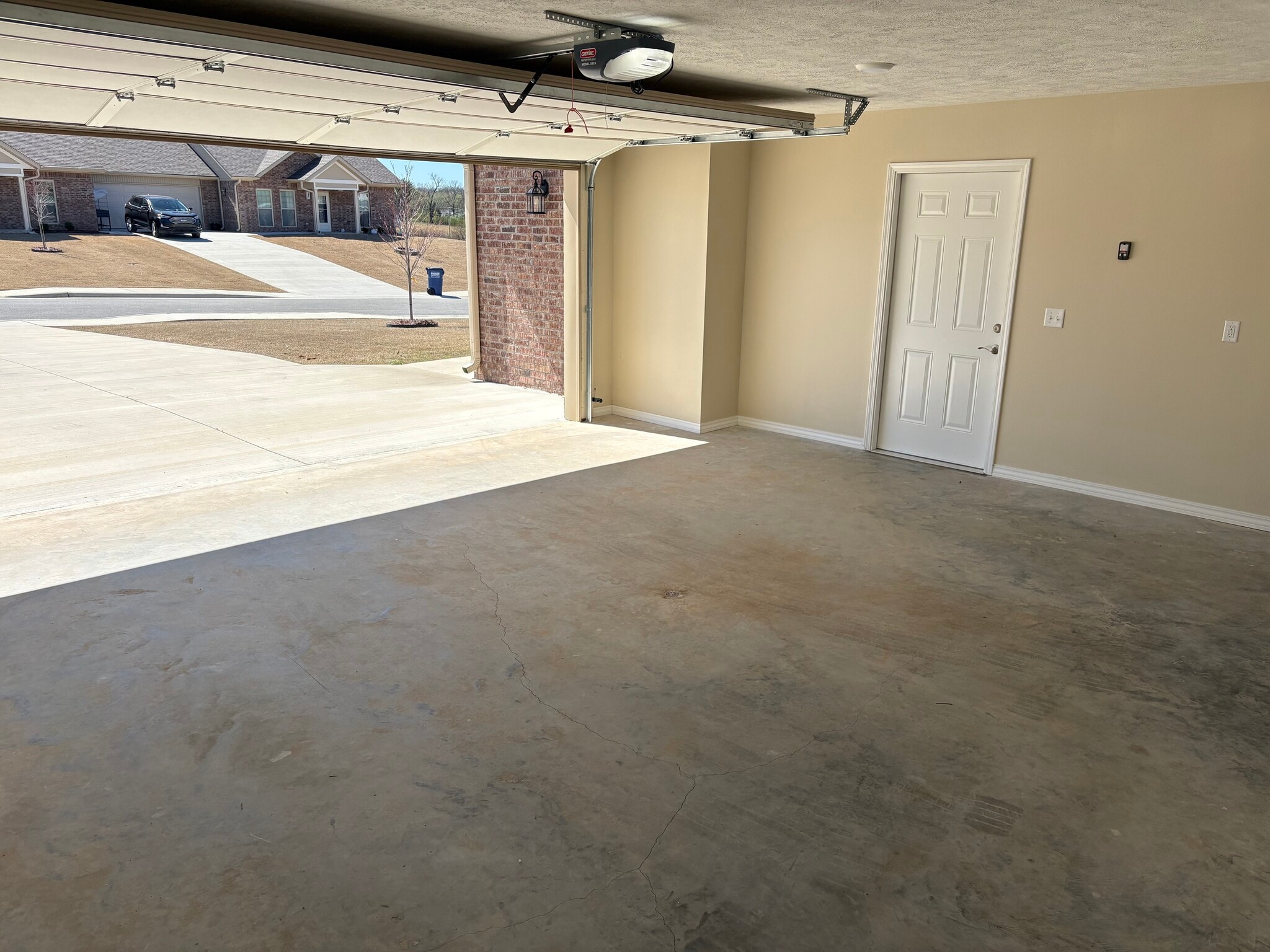 Building Photo - 1906 Ontario Ct