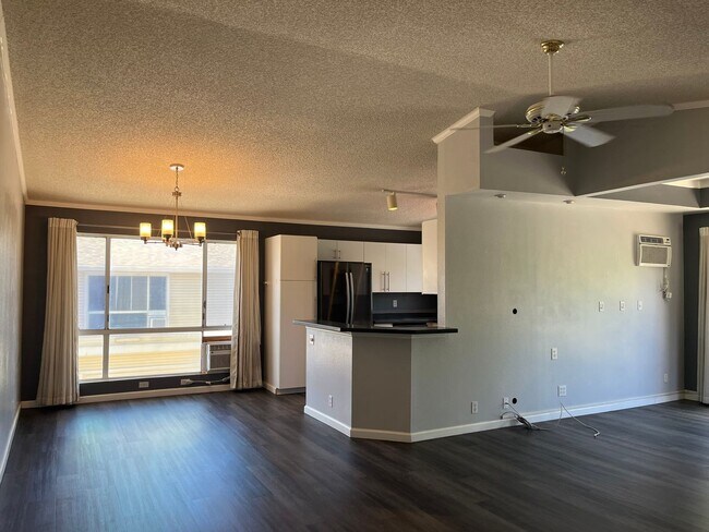 Building Photo - 91-950-950 Laaulu St