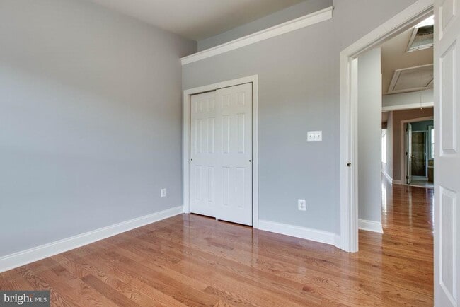 Building Photo - 7741 Crystal Brook Way
