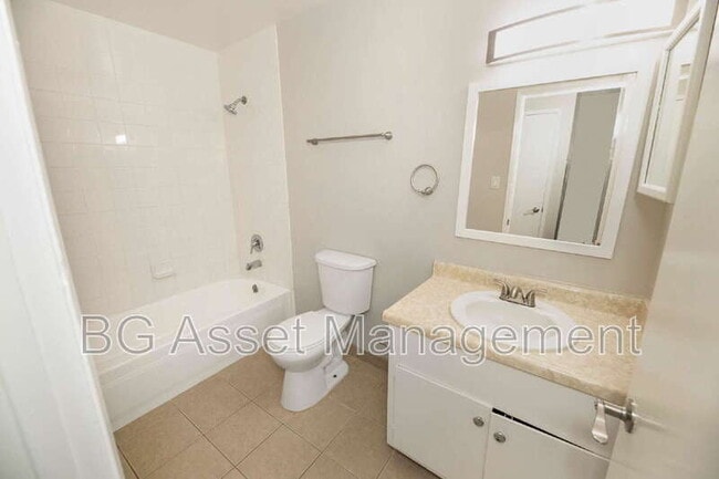 Building Photo - 106 Avian Dr