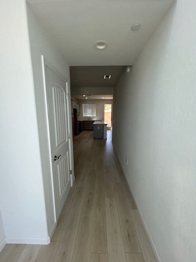 Building Photo - Brand new 4 bedroom 3 bathroom with solar ...