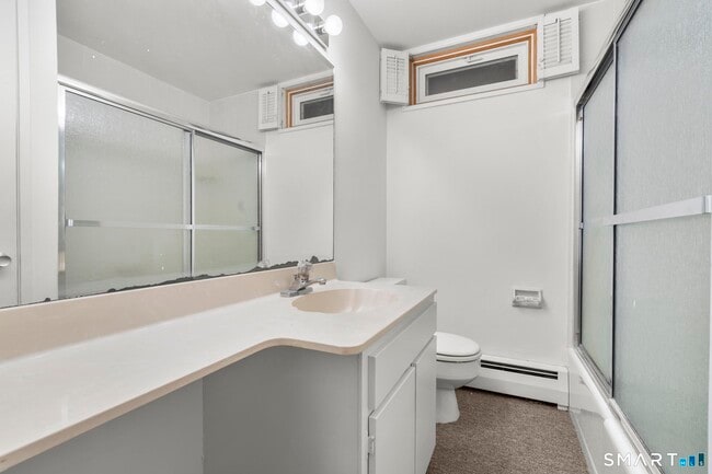 Building Photo - 304 Olmstead Hill Rd