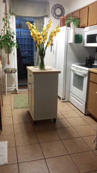 Building Photo - 13223 N 20th St