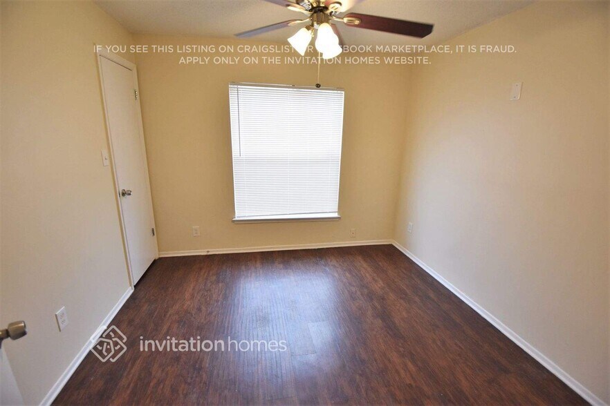 Building Photo - 7341 Crooked Lake Cir