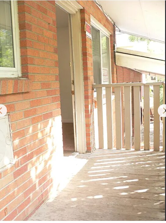 #4 entrance - 1224 11th St