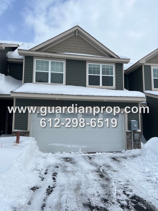 Building Photo - Luxury 2020 Built Townhouse Available June 1, Open Floor Plan, Fireplace, Patio, Primary w/Huge P...