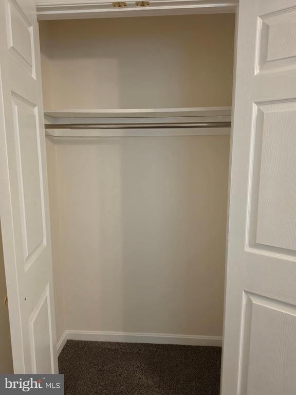 Building Photo - 4700 Red Fox Rd