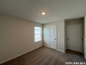 Building Photo - 465 Middle Grn Lp