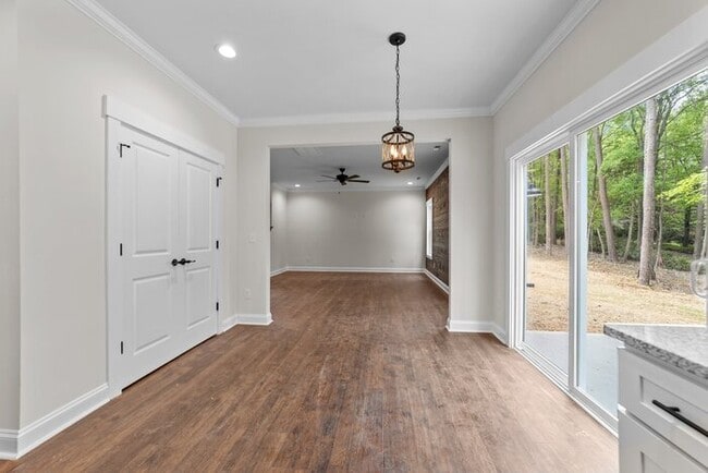 Building Photo - "Daugherty Rural Retreat"