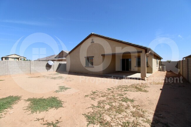 Building Photo - 2573 N Mcdonald Ln